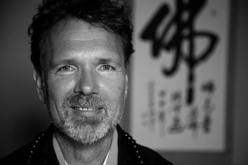 Hinnerk-Polenski Hinnerk Sybu Polenski ist Zen-Meister und Abt des europäischen Dashin Zen Ordens und des Zen-Klosters Buchenberg im Allgäu.