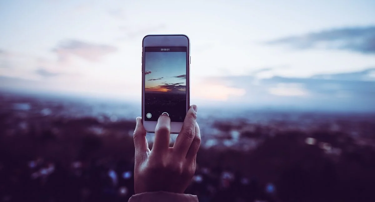 Five trends in the mobile communications market