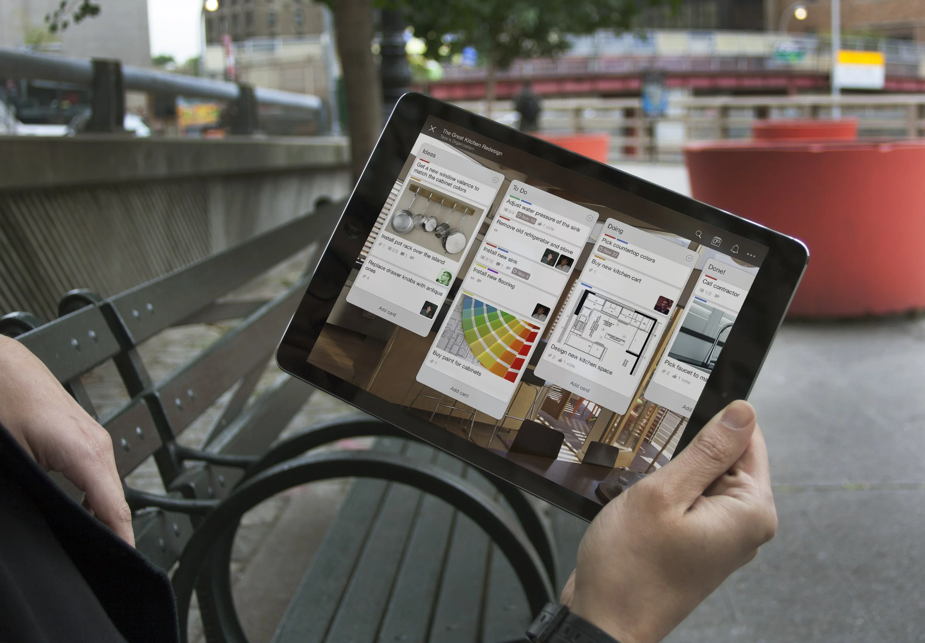 Trello on iOS iPad Air, ©Atlassian Trello on iOS iPad Air, ©Atlassian