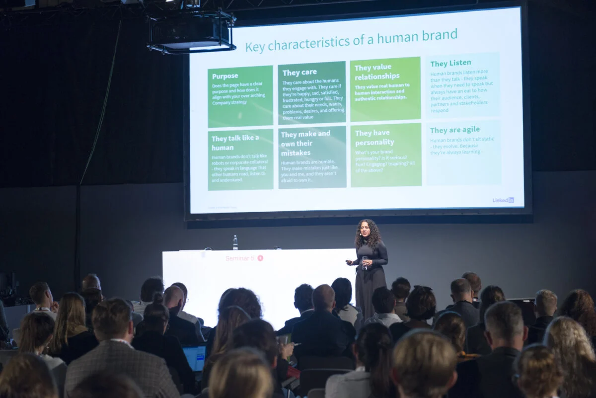 Bian Salins from LinkedIn talks about brand reputation in Seminar 5 at DMEXCO 2019.