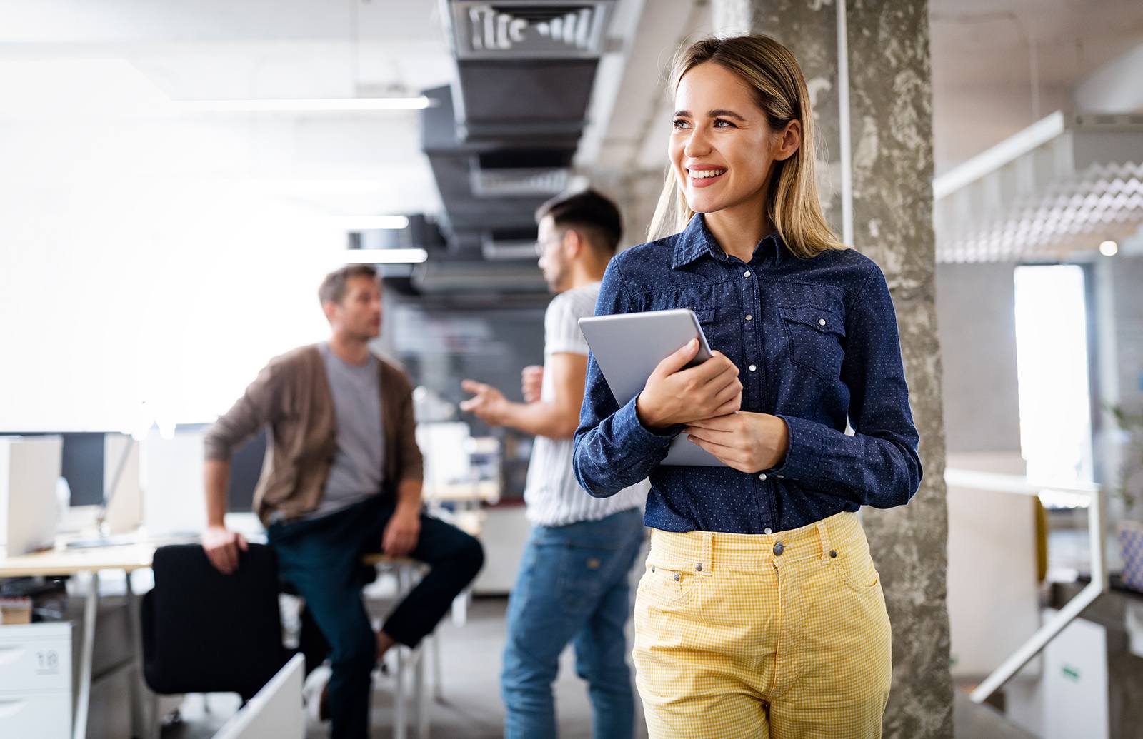 Digital leaders need a wide variety of soft skills to keep their employees on track. In addition to good technical know-how, digital leaders also have to demonstrate excellent social and emotional competency.