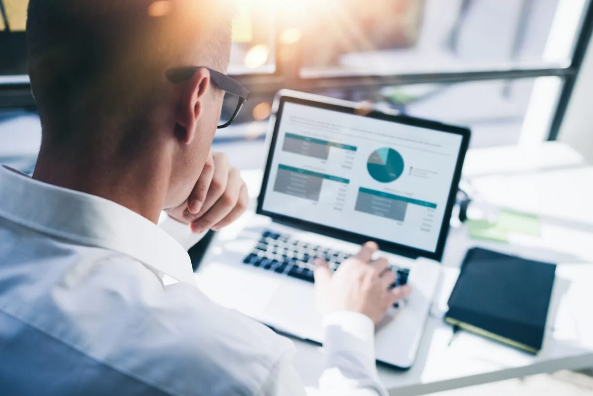 In contrast to Google Analytics, Google Data Studio also offers beginners a wide range of options for data evaluation.