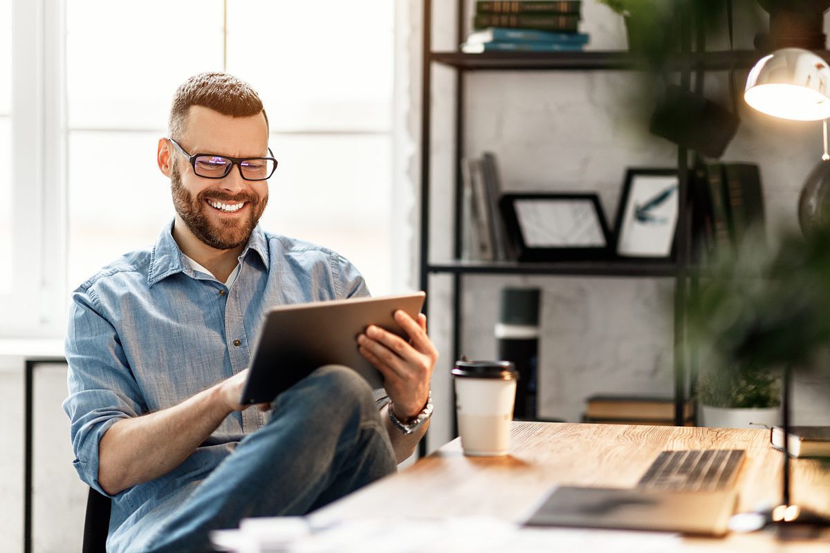Our step-by-step guide shows you how to successfully carry out your reactivation campaign.