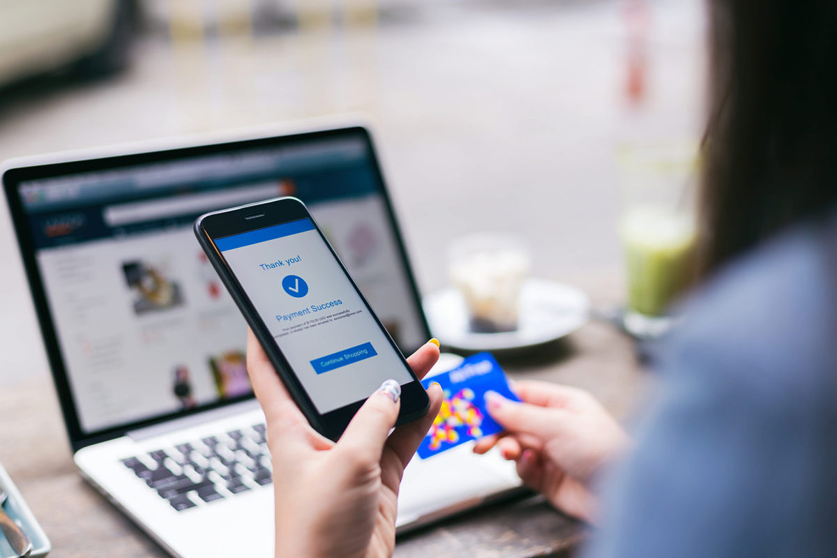 Mobile commerce: 5 tips for your success.
