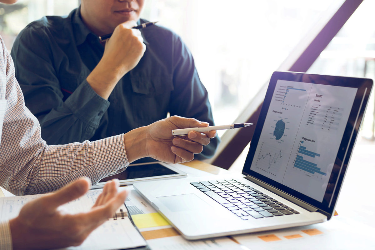 Working professionally with data – thanks to practical and powerful business intelligence tools.