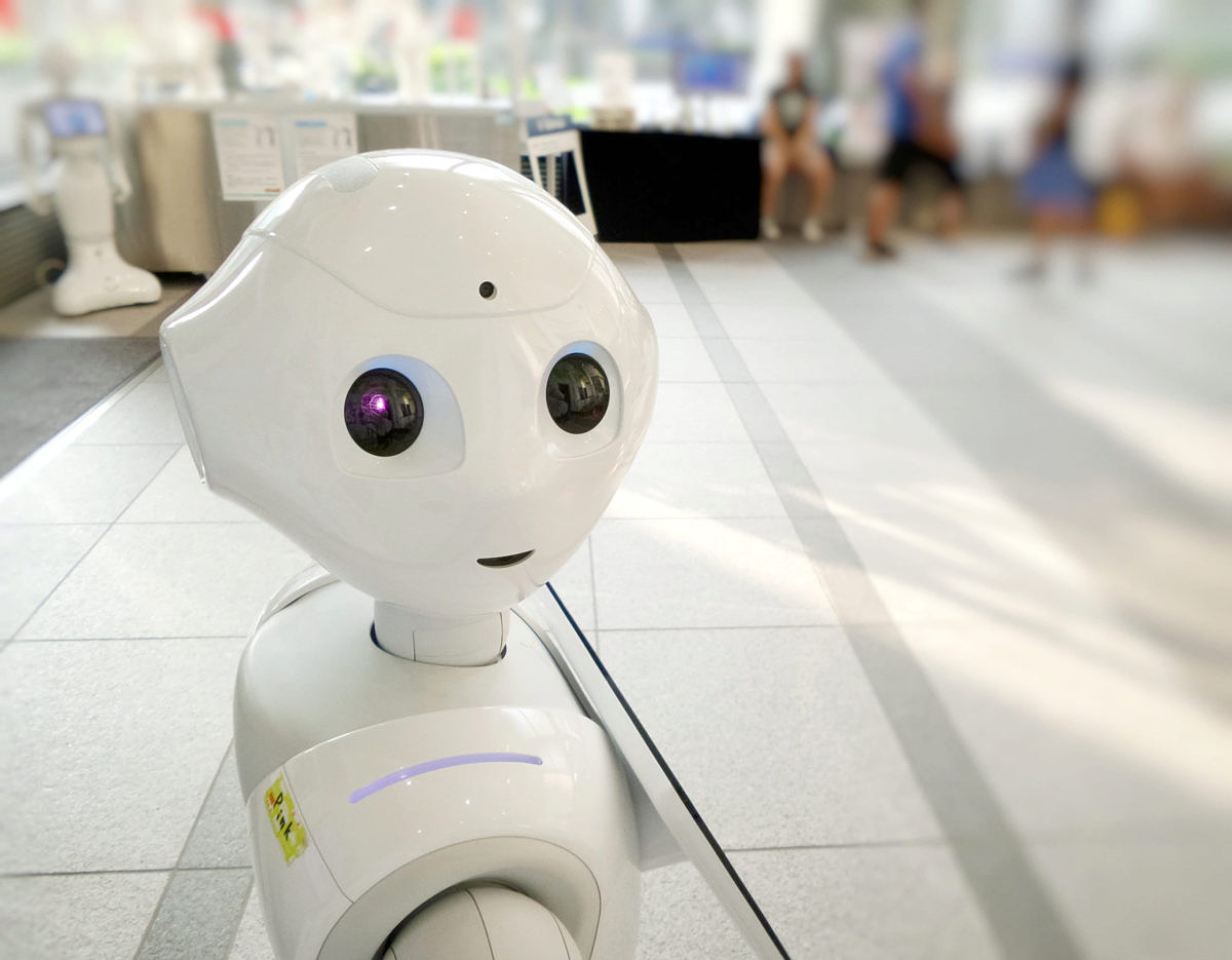 Robots in education: Robots as teachers and teaching subjects.