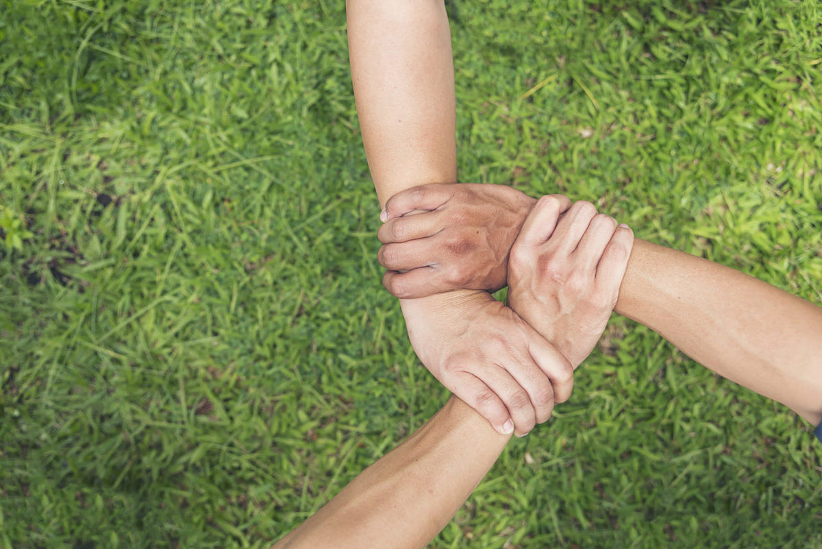 Von Cause-related Marketing sollen Unternehmen, NPO und Kunde profitieren. Alle drei Parteien profitieren von Cause-related Marketing.