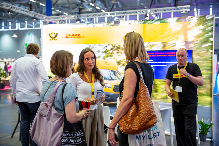 Large-250918_Halle6_DHL_AH02_004 DMEXCO 2025