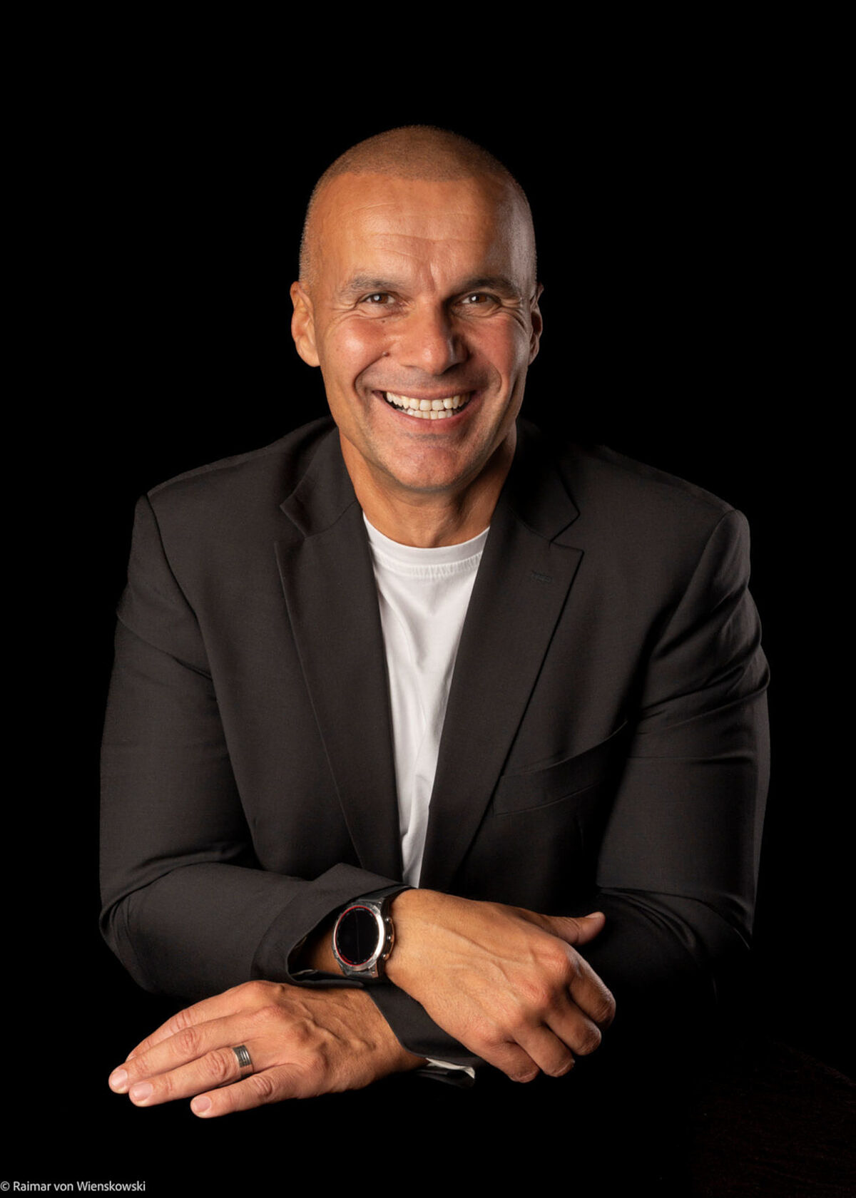 Headshot of Timucin Güzey (Mindshare), Deputy Chairman of the Media Agencies working group at the BVDW