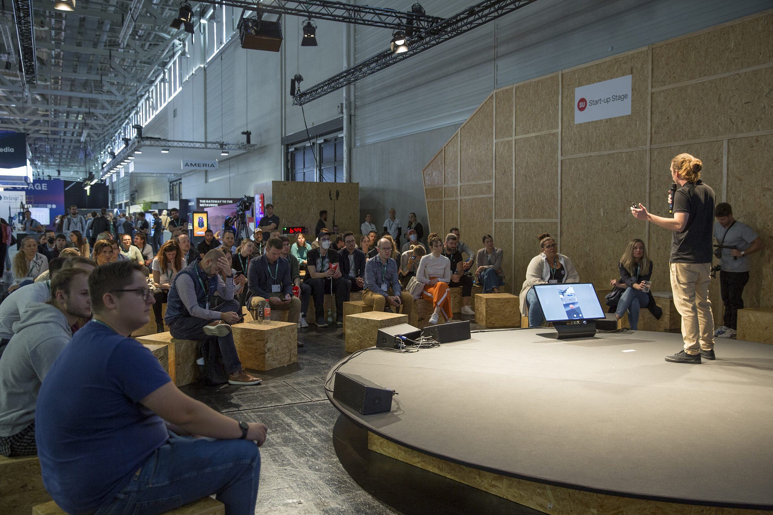 START-UP STAGE_Augmented Reality – true immersion_