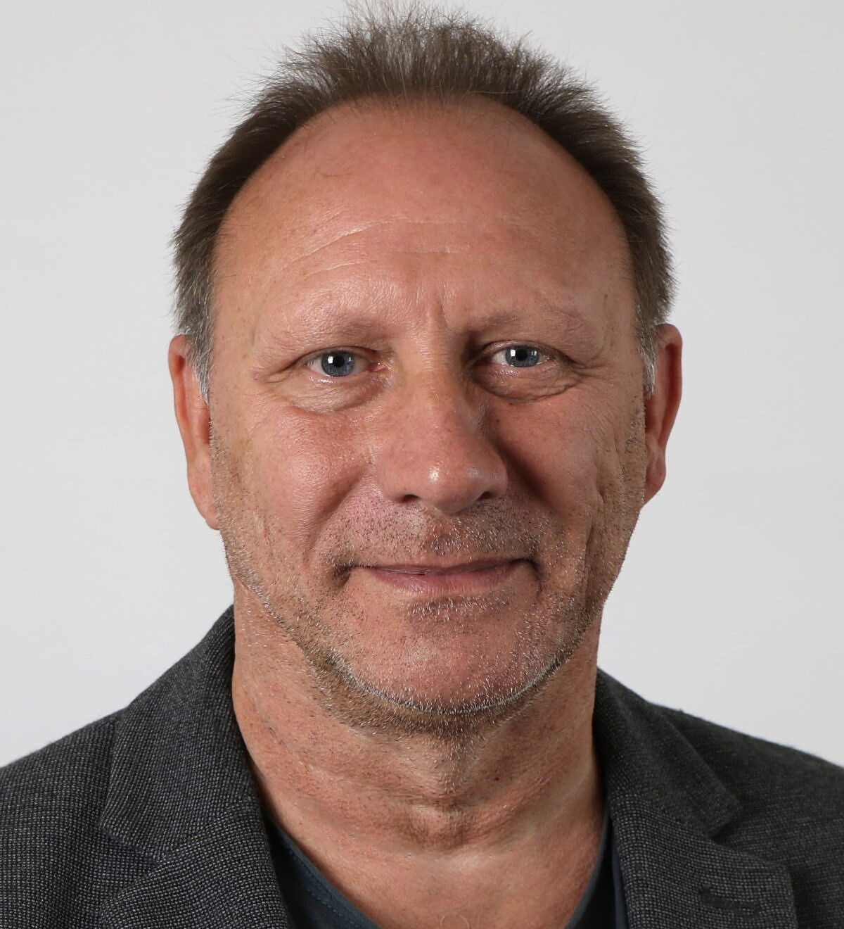 Roboter als Lehrer – Detlef Steppuhn hat zahlreiche Erfahrungen damit gesammelt.