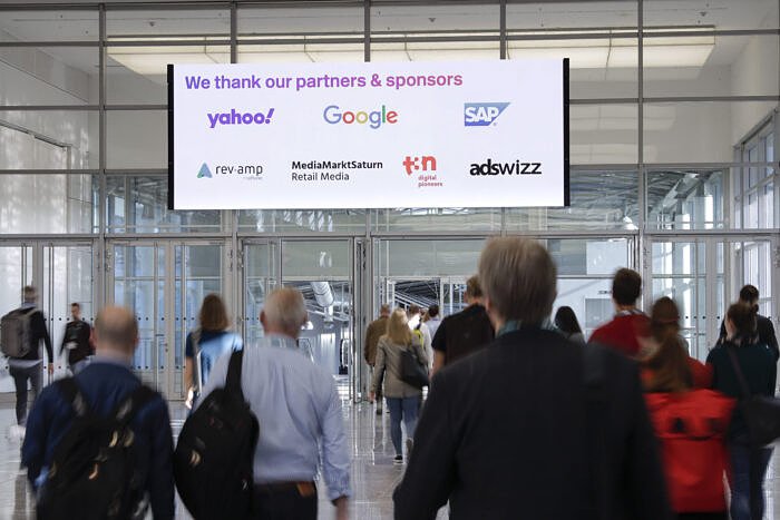 Digital Signage, Boulevard Mitte