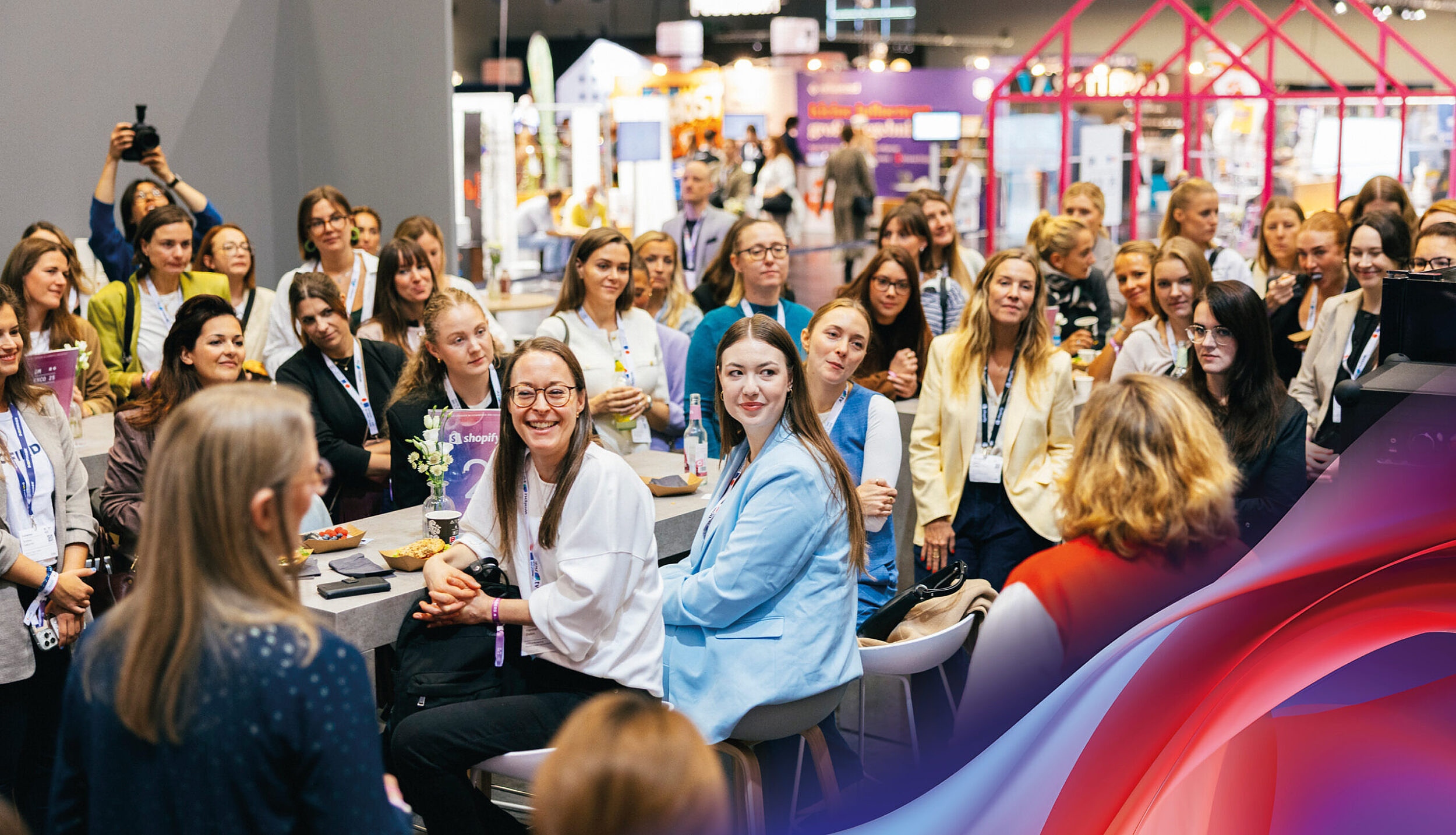 Banner_Worlds_LP_Commerce_End_260225