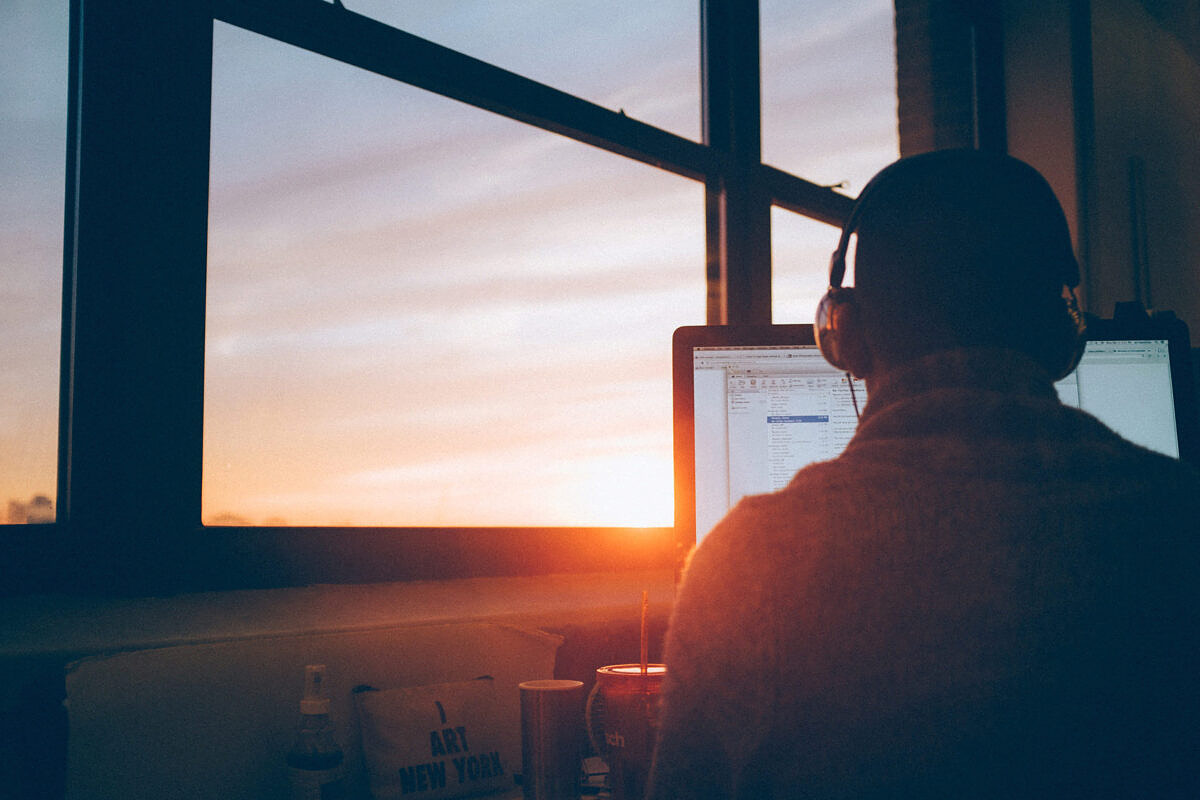 Geht für Full-Service-Agenturen bald das Licht aus?