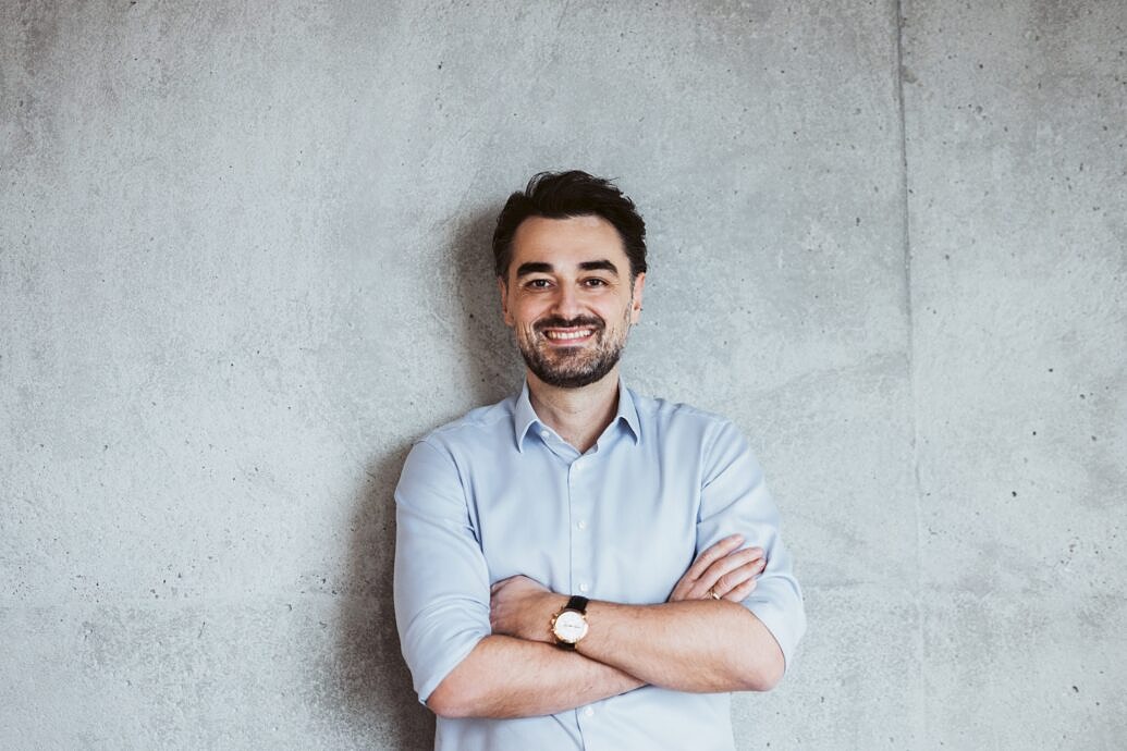 Portrait von Jovan Protić, Chief Executive Officer von idealo
