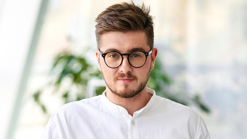 Nickolas Rekeda, CMO at MGID, beim DMEXCO Podcast