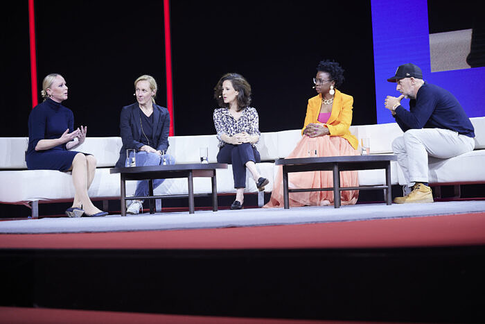 Gali Arnon (Fiverr), Lunia Hara (diconium digital solutions), Diana Degraa (Initiative Media), Susanne Harring (De’Longhi Group), Holger Schellkopf, Red Stage