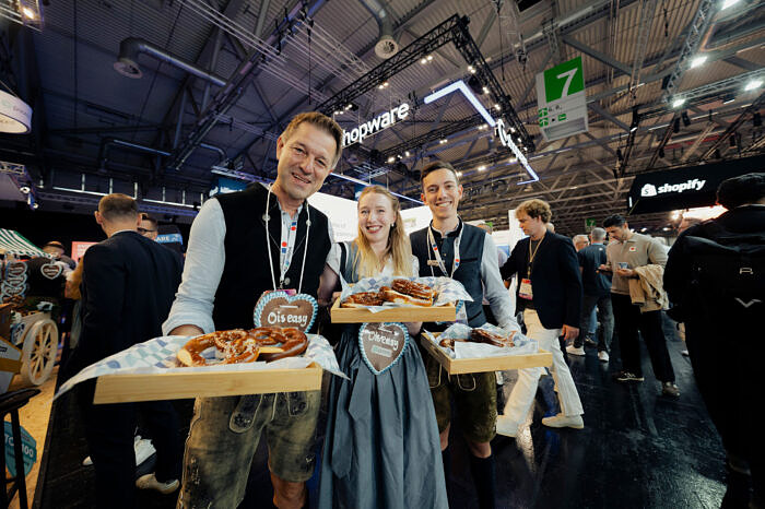 260923_Halle7_pixx.io_001